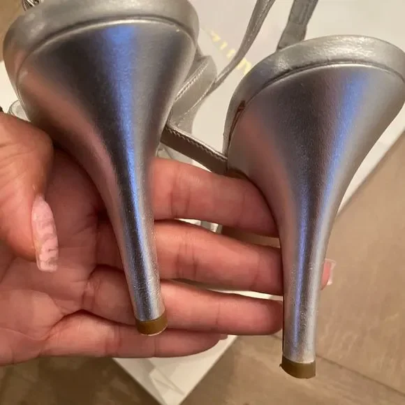 Giuseppe Zanotti silver heels - Picture 4 of 8